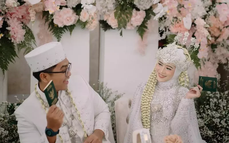 Dokumentasi Foto Wedding Keren Atikah & Rukhyan by J Art Photography