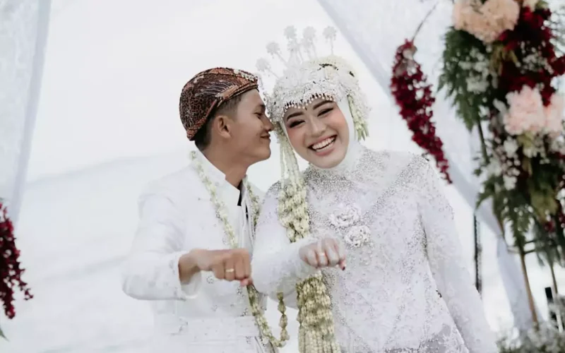 Pernikahan Pasangan Desfira & Angga by Taka Event Organizer