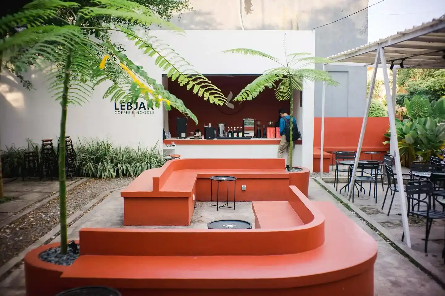 Lebjar Coffee & Noodle Serang Beserta Alamat Lengkapnya
