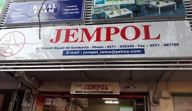 Toko Mebel Jempol Slamet Riyadi Solo Beserta Alamat Lengkapnya