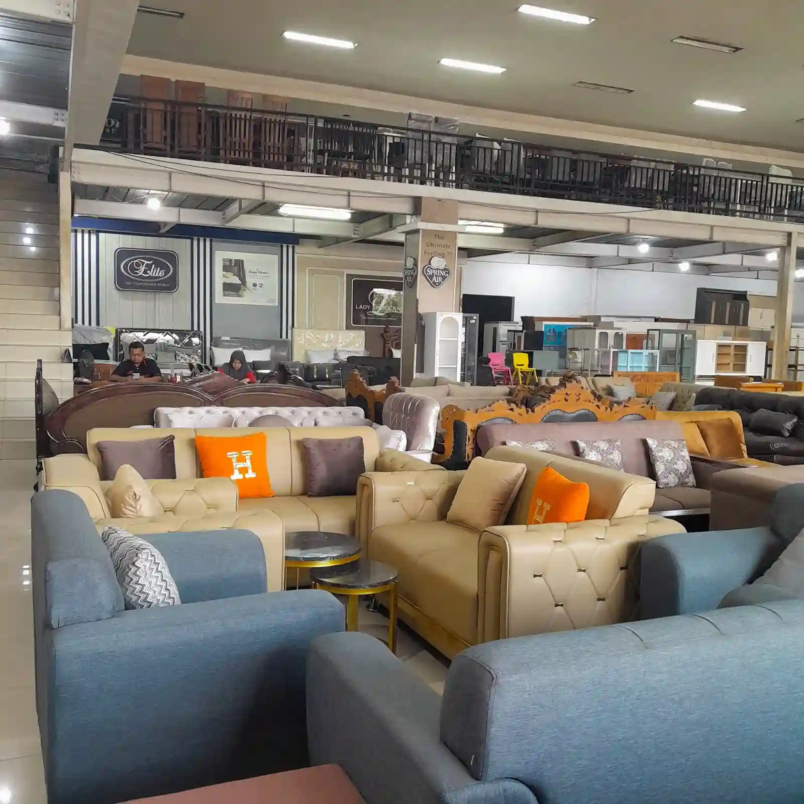 Furniture Serang